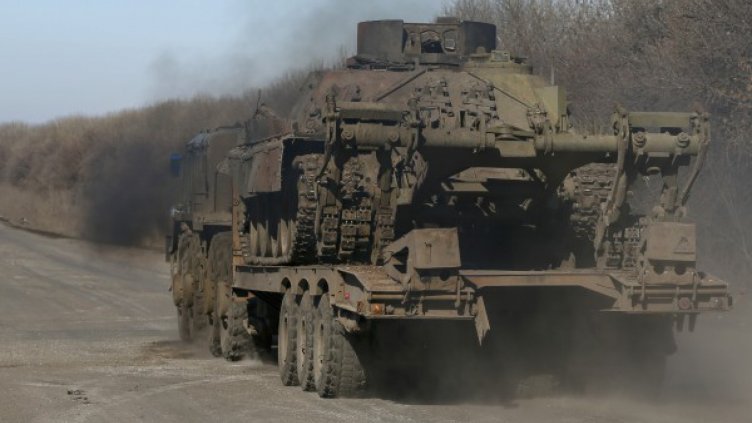 Руска бронирана техника нахлула в Украйна