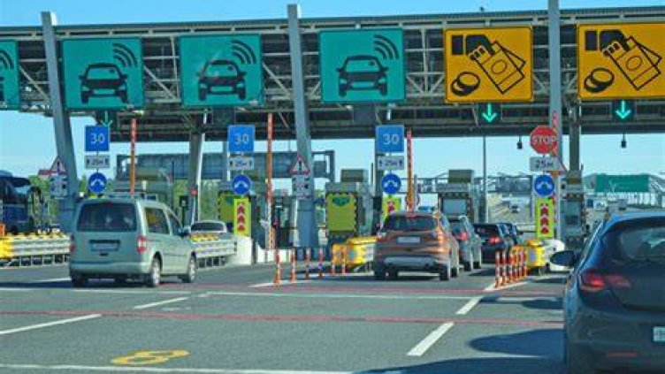 Отлага се вдигането на тол таксите