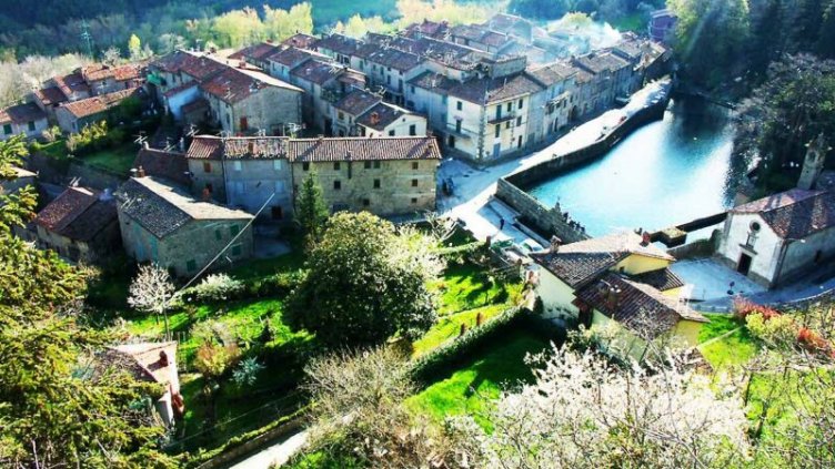 Италиански градчета плащат, за да работите от тях