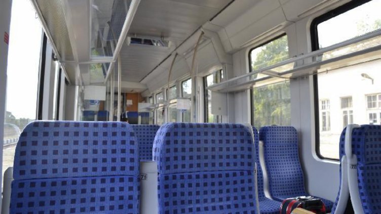 БДЖ ще спира мръсни влакове