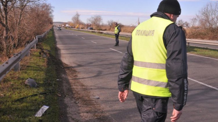 Шофьор без книжка спретна гонка с катаджии в Павликени