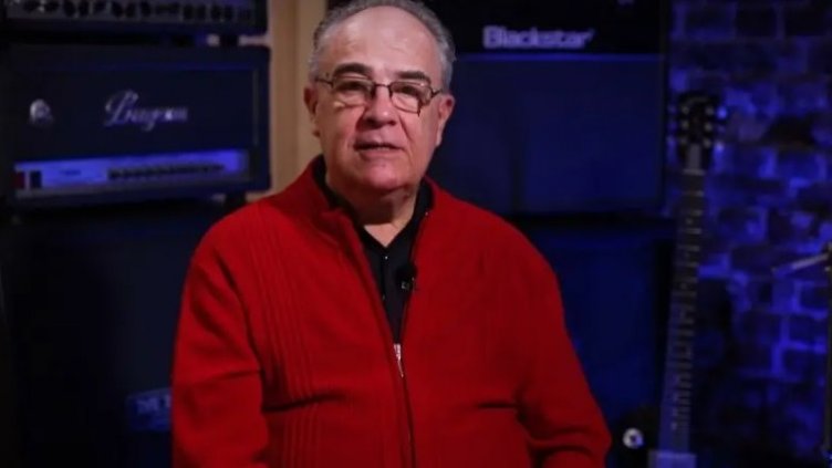 Тъжна вест: На 64 години почина легендарният коментатор Петър Василев-Петела