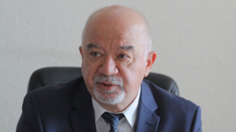 Зам.-министър излезе при протестиращите студенти