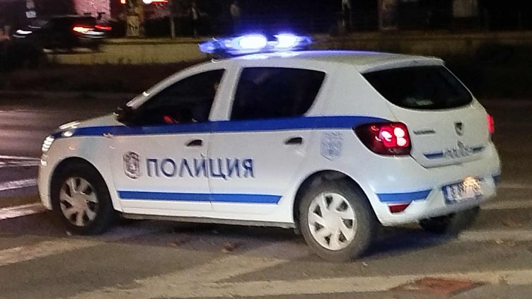 Извънредно! Откриха три трупа в общежитие в Угърчин