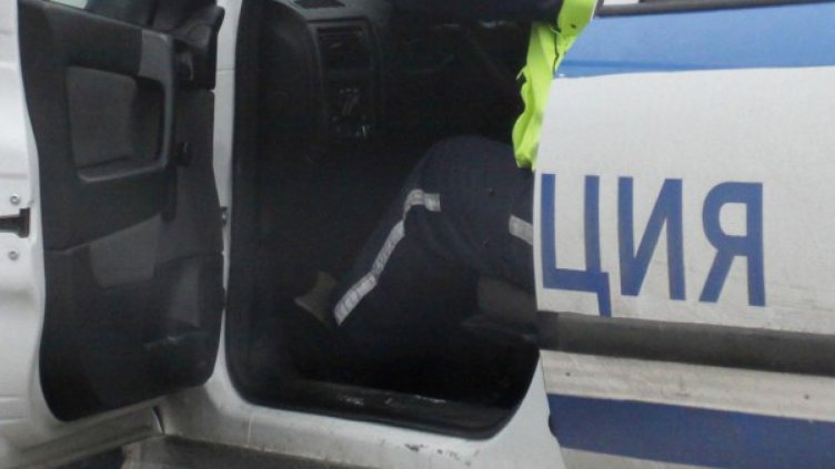 Закопчаха криминално проявен за палежа на прокурорска кола