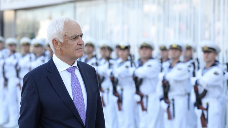 Атанас Запрянов поздрави дипломираните курсанти от ВММУ във Варна