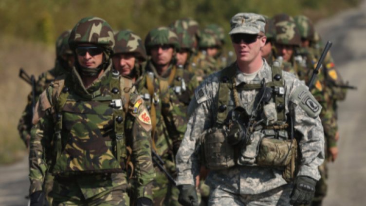 САЩ разполагат 120 пехотинци и бронетехника в България