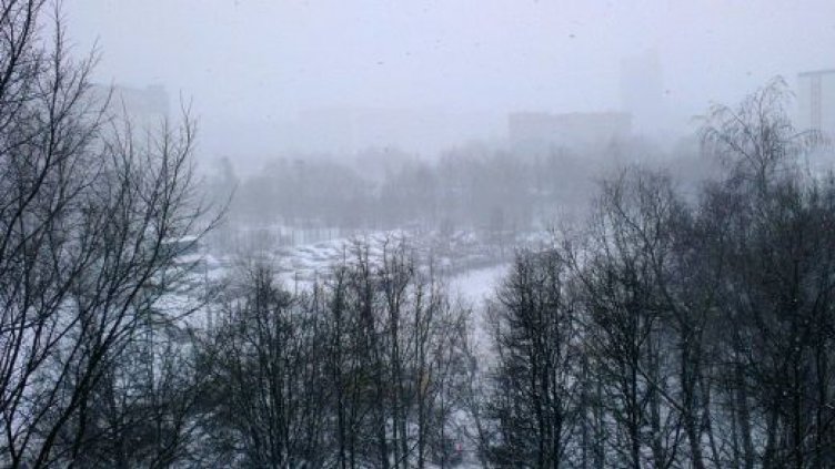 Снегът тръгна от Москва към София