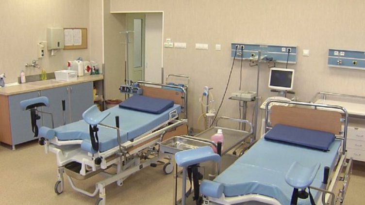 Обновеното родилно в МБАЛ &quot;Света Анна&quot;.