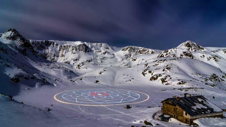 Необичайна рисунка се появи върху едно от Седемте рилски езера