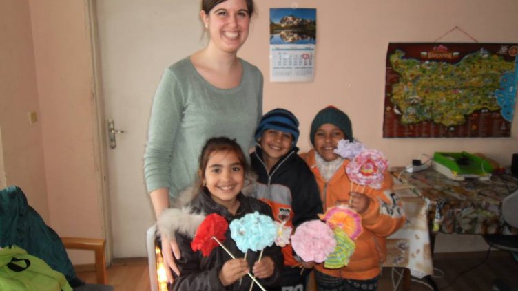 Младежи трупат опит и знания като доброволци