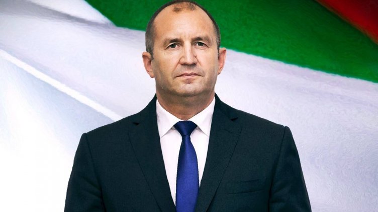 Президентът поздрави католици и арменци за Великден