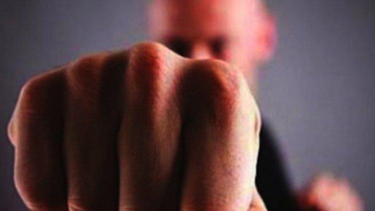 7 младежи пребиха момче в Асеновград