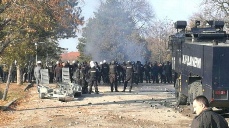 ЕК следи развитието на ситуацията в Харманли