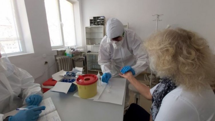 148 тествани в Банско, но само при пет има антитела