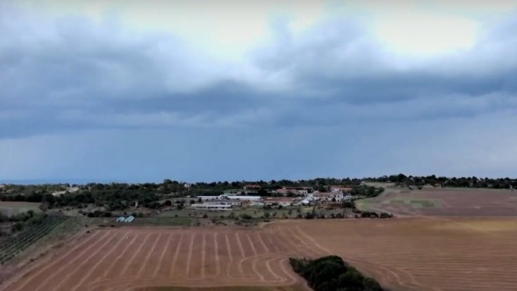 Дизайнер създава парк за дронове във варненско село (ВИДЕО)