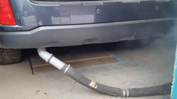 Кучи студ, а спирачките – сковани! 5 начина за бързото им размразяване