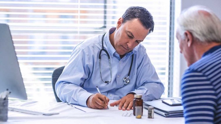 Криза за лекари по морето