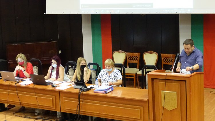 Избират шефове на общинските фирми във Варна по нова наредба