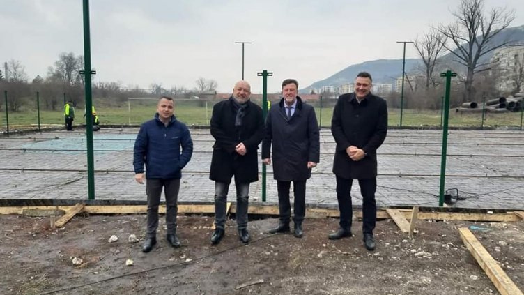 Правят четири нови футболни игрища във Варненско