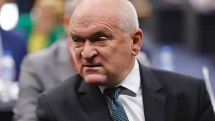 Прецедент: Народното събрание се събира на извънредно седмица преди изборите