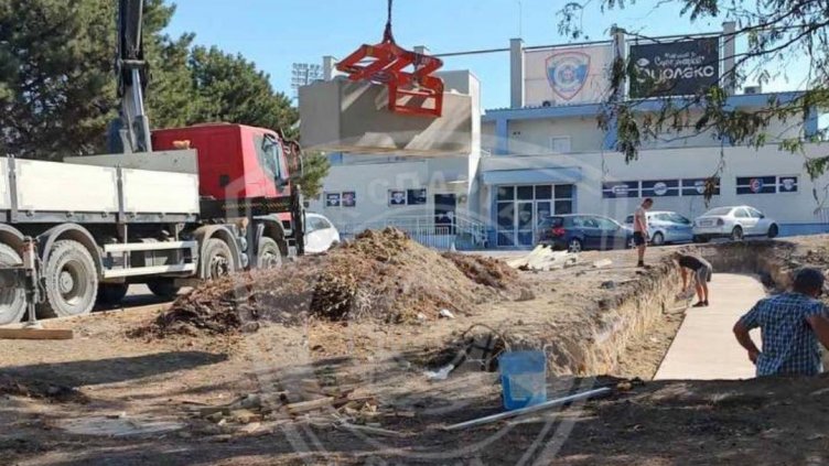 Нови ремонти кипят на "Коритото"