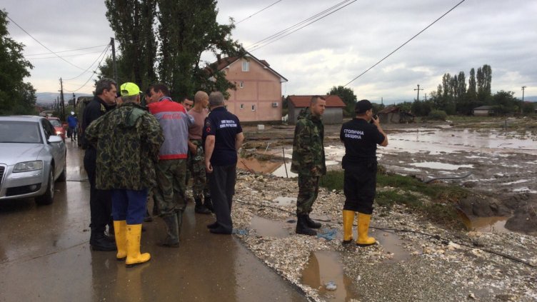 Български пожарникари заминаха за Македония