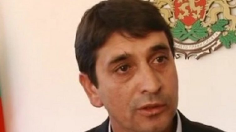 Обвинен за сводничество в Испания пак стана кмет у нас