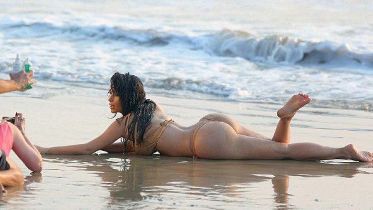 Кардашиян не се срами от задните си части.