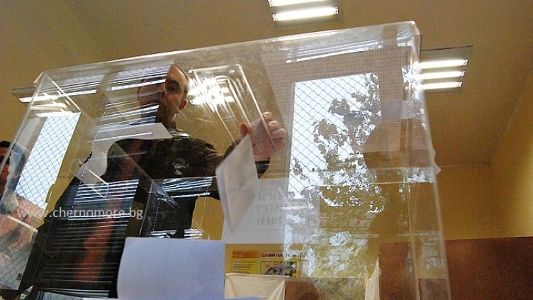 Изборните секции в чужбина 3 пъти повече oт предния път