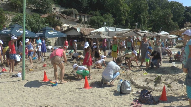 Варненци доминираха във фестивала "Пясъчни творения"