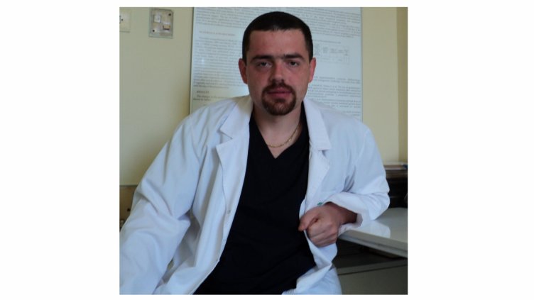 Емил Ковачев.