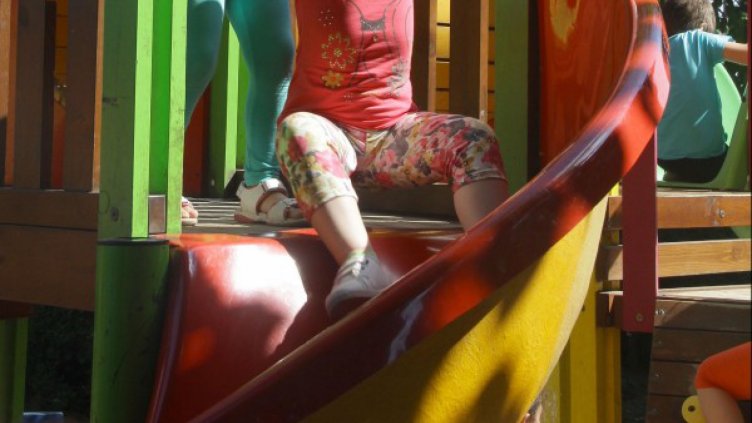 БСП обеща 50% от издръжката на забавачки в свои общини