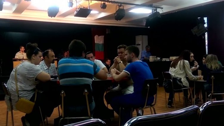 "Знаещи" от цяла България мерят сили днес във Варна