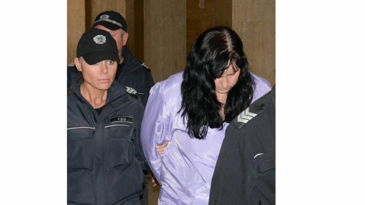 Eкспертиза: Записът на побоя над бебето Никол е истински