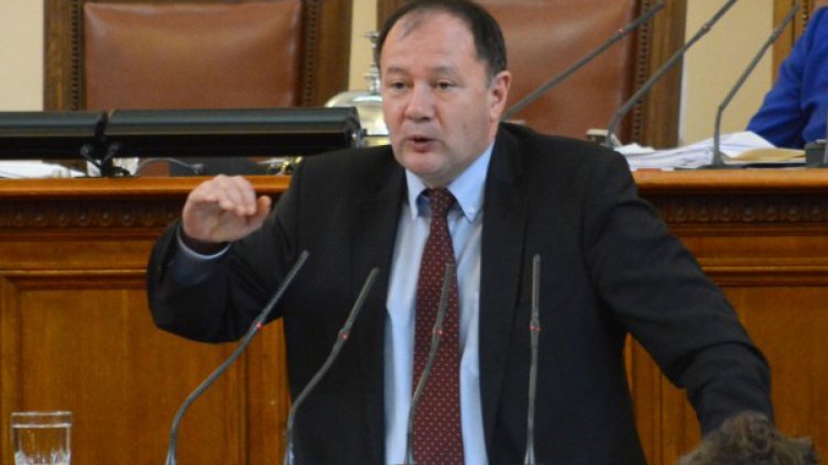 Обвинението на БСП: Властта се меси грубо на съда!