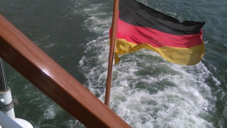 В Германия отказаха убежище на сирийската Ангела Меркел