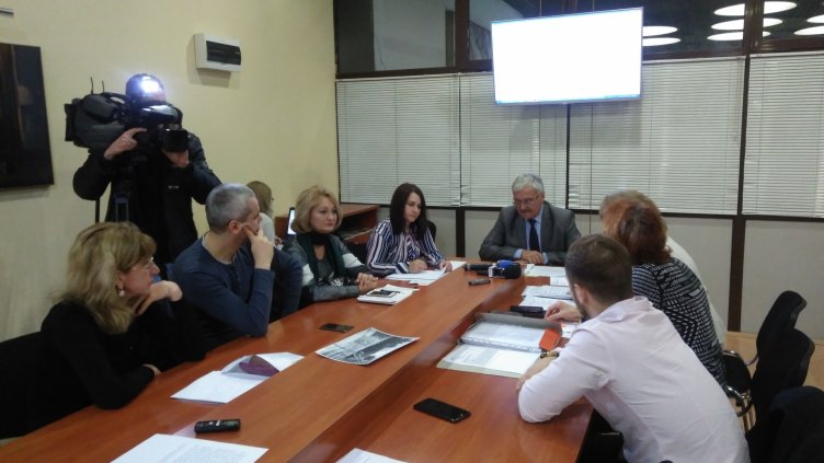 Одобриха новата система от правила за електронен прием в първи клас