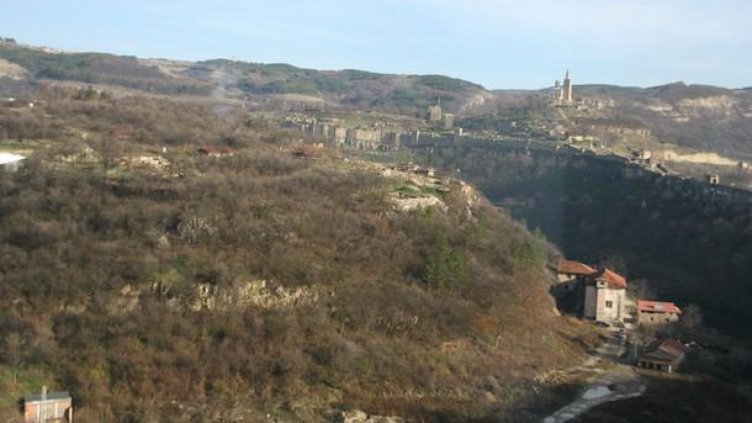 Азербайджан дари средства за реставрация на крепостта "Трапезица"