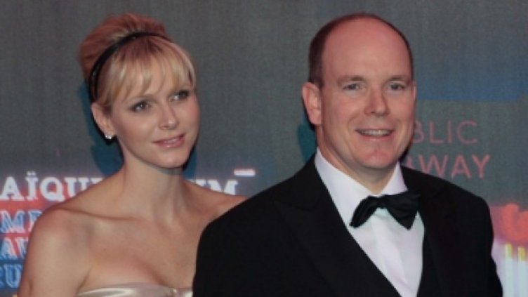 Принцесата на Монако роди близнаци