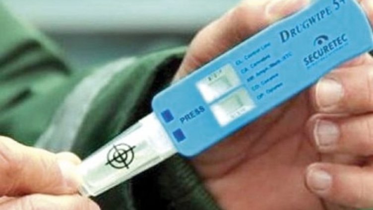 Дрогиран шофьор без книжка получи условна присъда