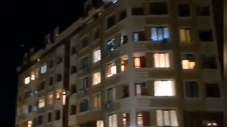 Аплодисменти за медиците ни - всяка вечер в 21ч.