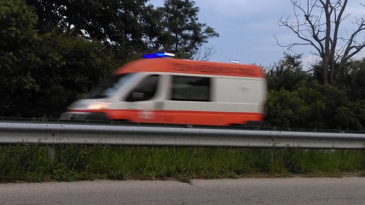 Верижна катастрофа с четири автомобила на АМ &bdquo;Тракия&ldquo;