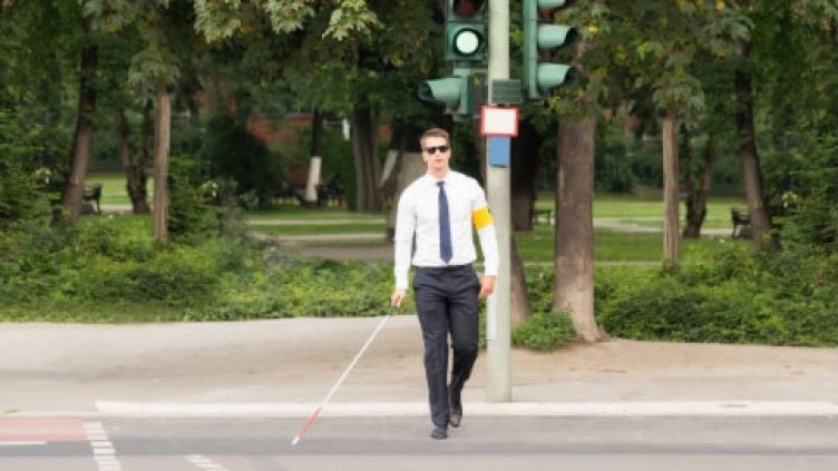 Отбелязваме Международния ден на белия бастун