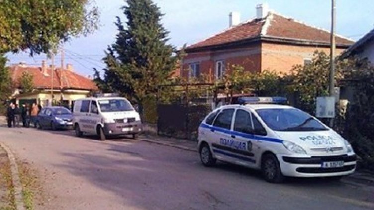 Задържаха млад ром за убийството на зърнен бос във врачанско село