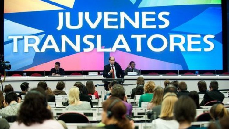 Варненски ученици се включват в конкурса за най-добър млад преводач на ЕС