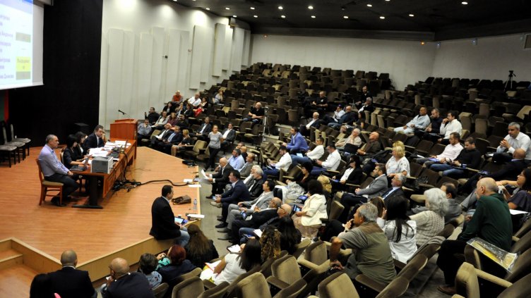 Местните депутати дадоха зелена светлина на община Варна за мащабния проект за „Карантината“.  Снимка ПЛАМЕН ГУТИНОВ