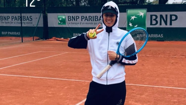 Пиронкова размаза Петкович за малко повече от час