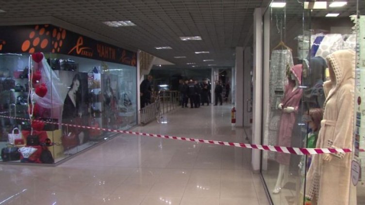 Заловиха избягалата змия от зоомагазин в пловдивски мол