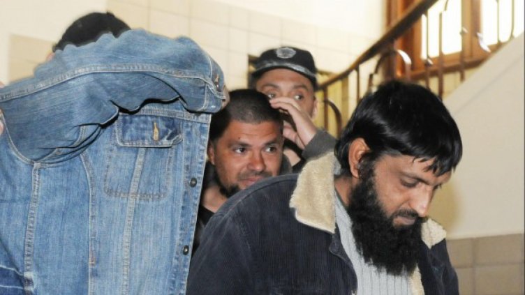 Имамът Ахмед Муса – близък с ислямисти, с дар – БМВ